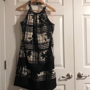 Strapless backless must have dress!